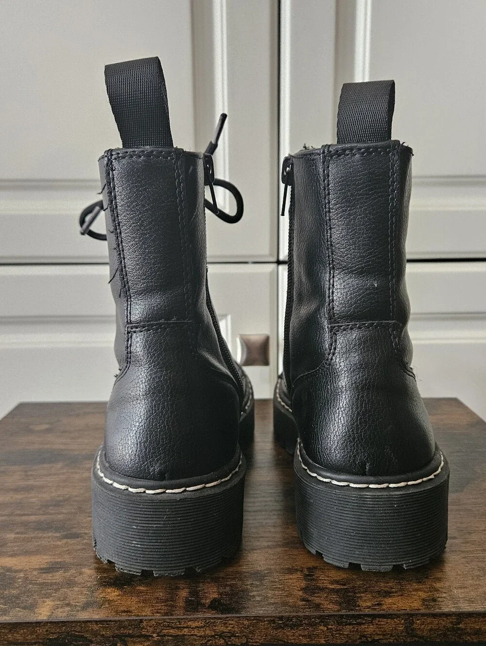NWOB Sincerely Jules Grunge Goth Alternative Lug Sole Black Leather Combat Boots - Picture 4 of 7